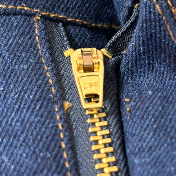 cierre de metal zipp